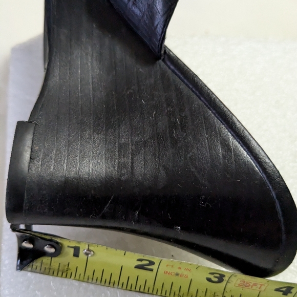 Liz Claiborne Black Slide Wedges Black Sandals Size 8.5 - Picture 12 of 12